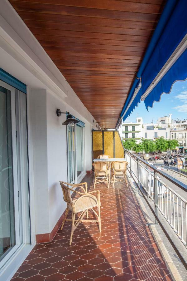Sitgesblues, 250 M Beach , Big Terrace Екстериор снимка