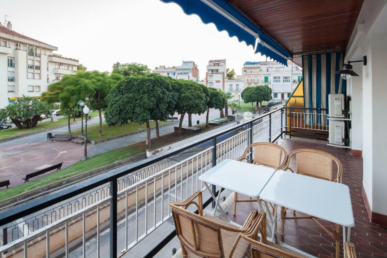 Sitgesblues, 250 M Beach , Big Terrace Екстериор снимка